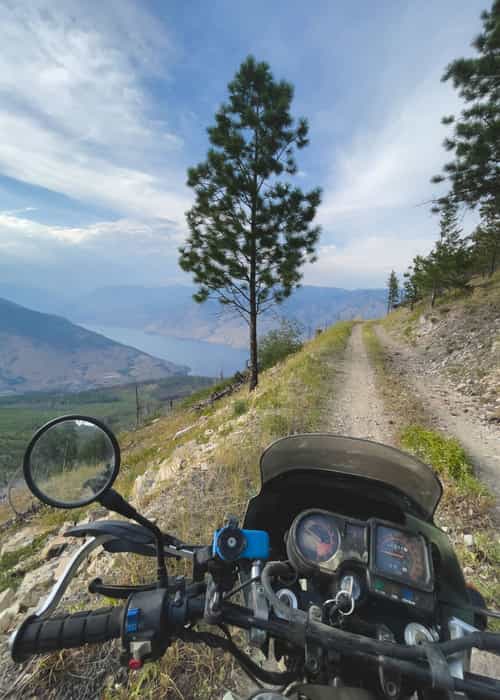 Riding on the Washington Backcountry with my Quad Lock motorcycle phone mount attached.